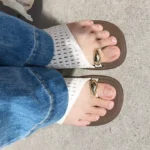 Thin, relaxed style, one-strap woven flip-flops for women, perfect for summer, non-slip, flat, and suitable for vacations and beaches. photo review