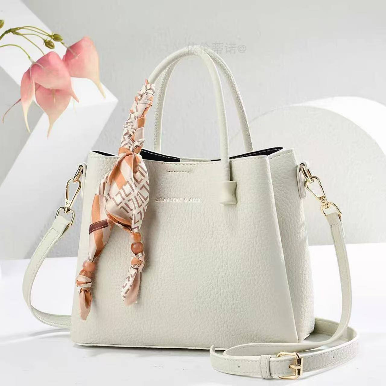 2026 New Women's Leather Crossbody Bag Commuter Single Shoulder Handbag Stylish Trendy Bag Handbag Ladies Purse Handbag